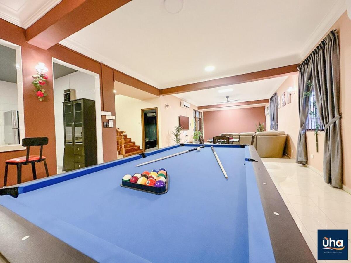 Taman Iskandar At Bukit Pelangi By Uha Holiday home Johor Bahru