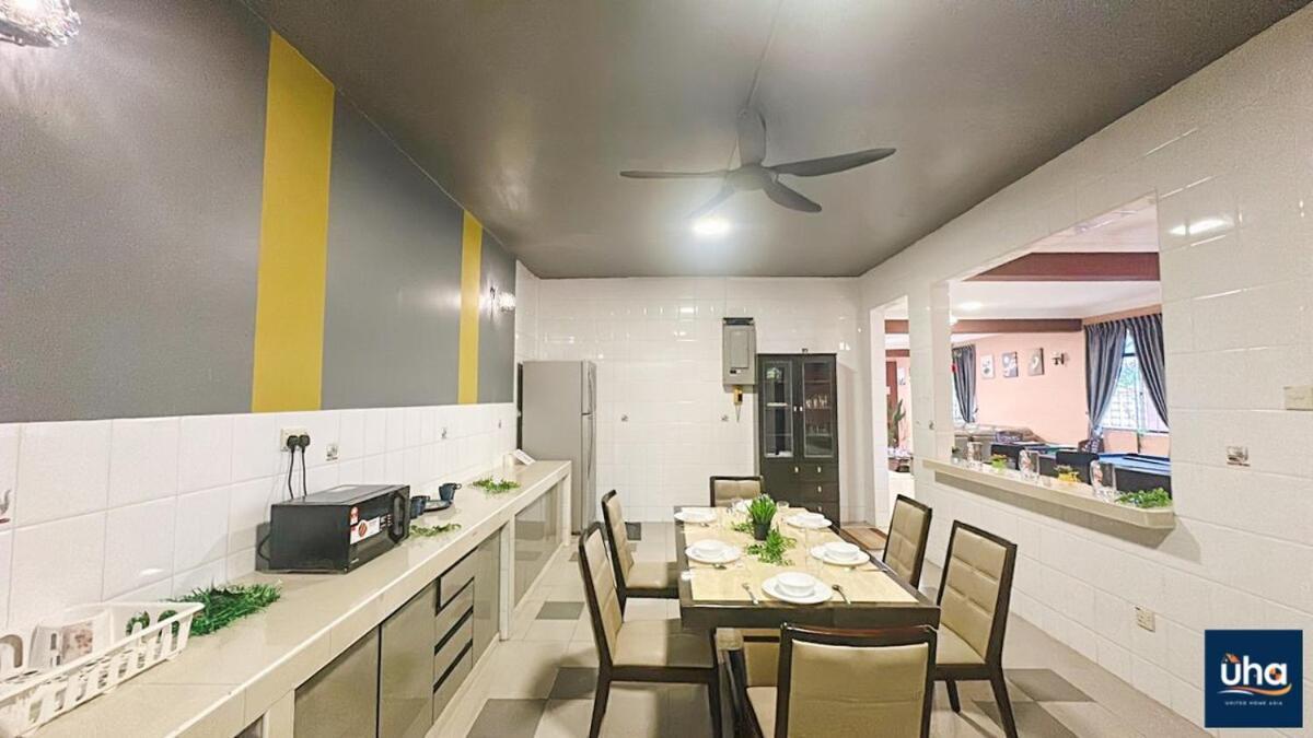 Taman Iskandar At Bukit Pelangi By Uha Holiday home